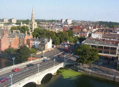 Bedford to India Door to Door Courier 